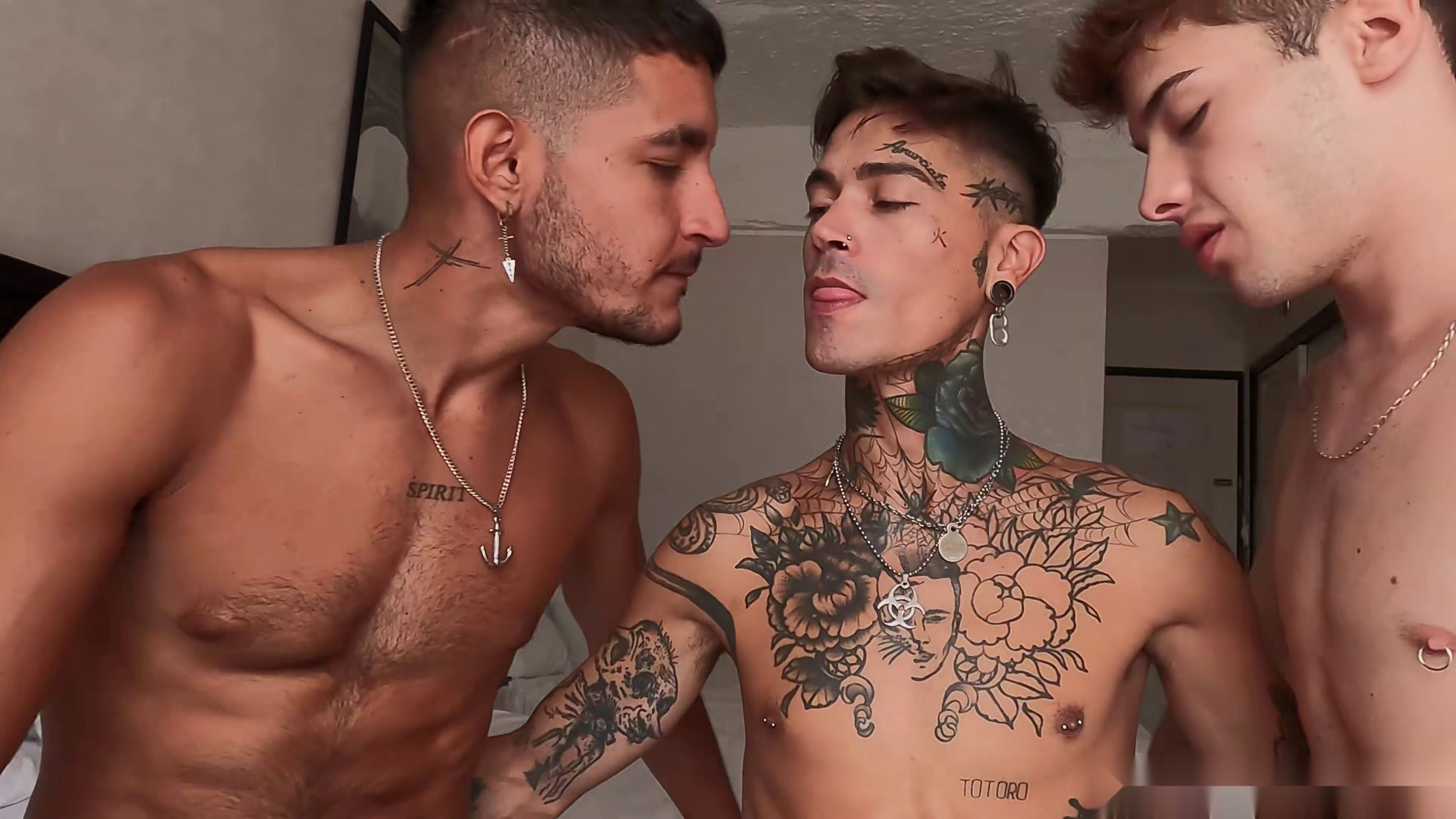Gay Twink Video BBC Threeway